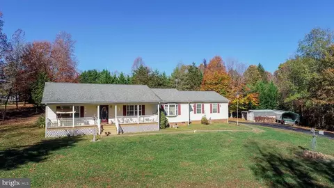 857 Tall Pines Dr, Mineral, VA 23117