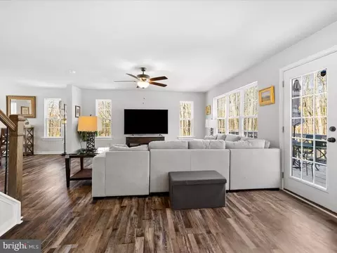 1205 Pine Crst, Troy, VA 22974 photo 4