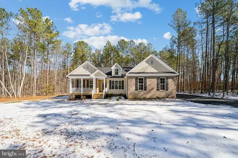74 Rainbow Rdg, Bumpass, VA 23024