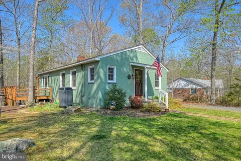 68 Clear Water Ln, Louisa, VA 23093