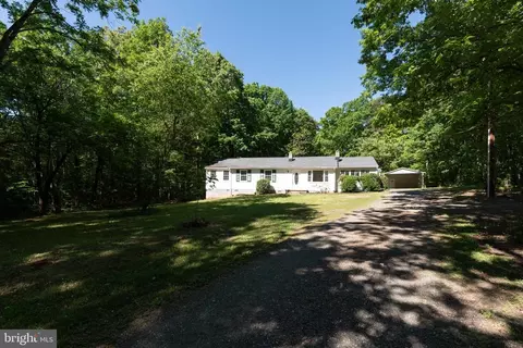115 Thomasson Rd, Louisa, VA 23093