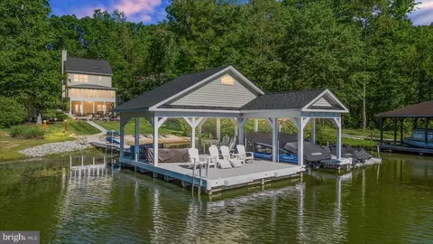 210 Maple Mull, Mineral, VA 23117