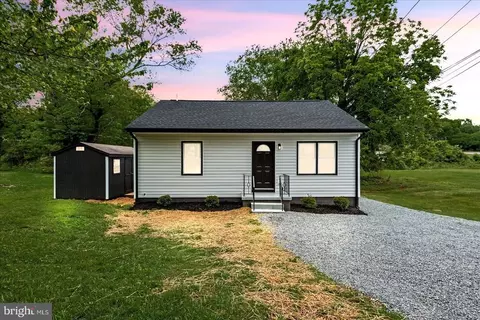 105 Cammack St, Louisa, VA 23093