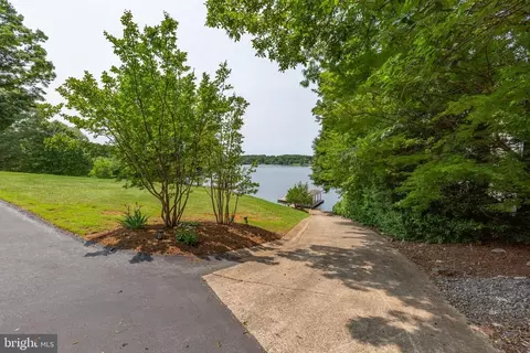 565 Busbees Point Rd, Bumpass, VA 23024 photo 71