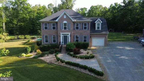 138 Dove Hollow Dr, Louisa, VA 23093