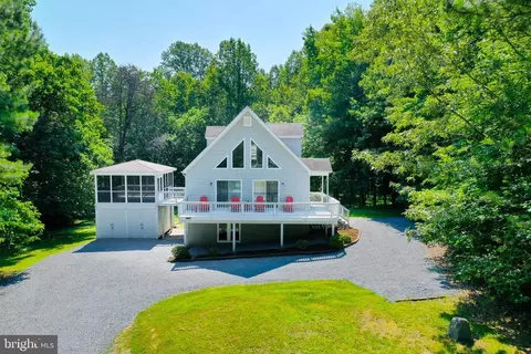 444 Point Dr, Bumpass, VA 23024 photo 68