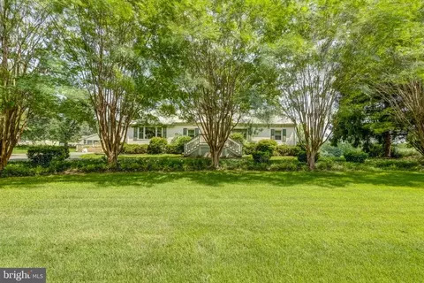 602 E 1st St E, Mineral, VA 23117 photo 5