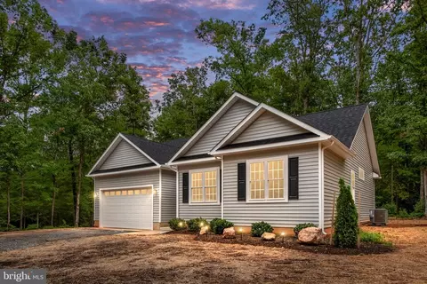 79 Hickory Cir, Mineral, VA 23117