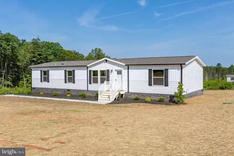7145 Shannon Hill Rd, Louisa, VA 23093