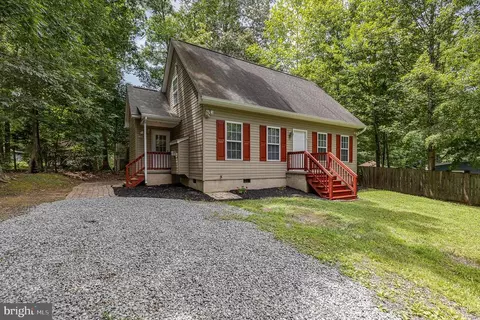 127 Ferndale Dr, Louisa, VA 23093