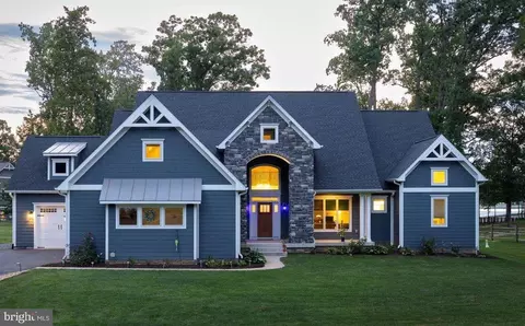 579 Ark Ave, Bumpass, VA 23024