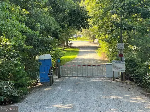 Overton Dr, Bumpass, VA 23024 photo 4