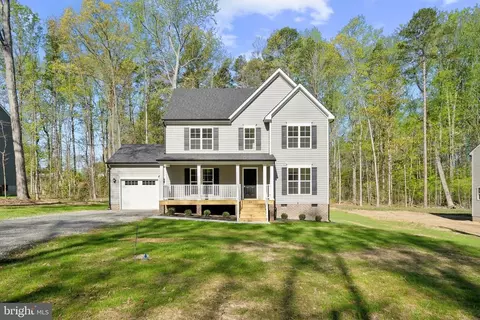 407 Richmond Ave, Mineral, VA 23117