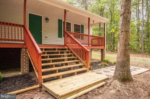 1822 Copper Line Rd, Bumpass, VA 23024 photo 5
