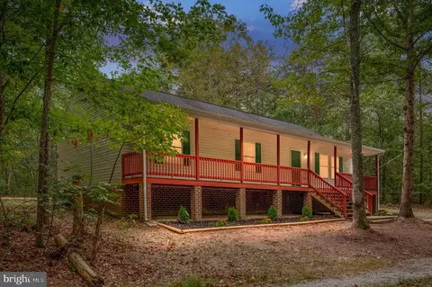 1822 Copper Line Rd, Bumpass, VA 23024