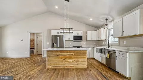 1855 Eastham Rd, Bumpass, VA 23024 photo 6