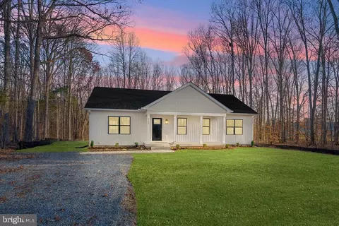 1750 Gardners Rd, Mineral, VA 23117