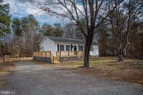 2174 Copper Line Rd, Bumpass, VA 23024