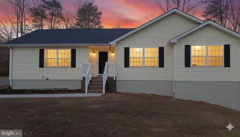 195 Shannon Glen Dr, Louisa, VA 23093