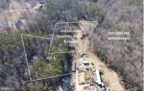 398 Bayles Ln, Louisa, VA 23093