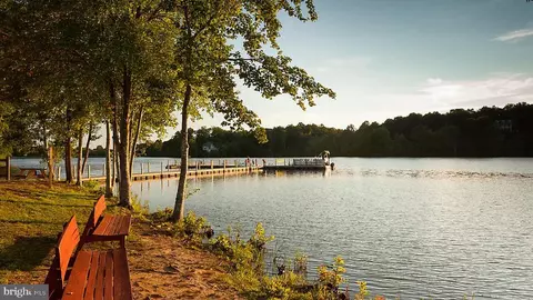 127 Pebble Beach Dr, Gordonsville, VA 22942