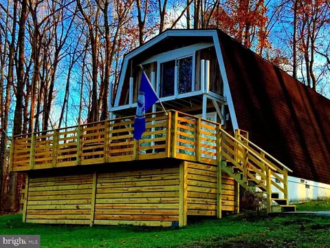 1659 S Lakeshore Dr S, Louisa, VA 23093