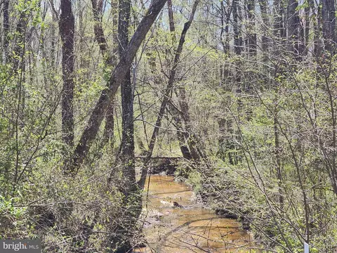 Bent Creek Ln, Bumpass, VA 23024
