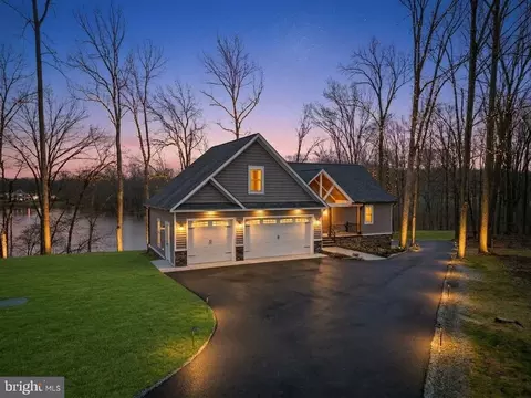1691 Buckners Ln, Mineral, VA 23117