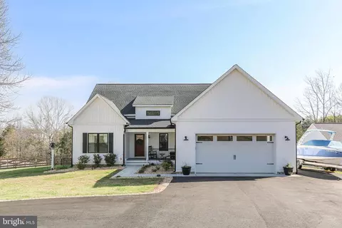 244 Seclusion Shores Dr, Mineral, VA 23117