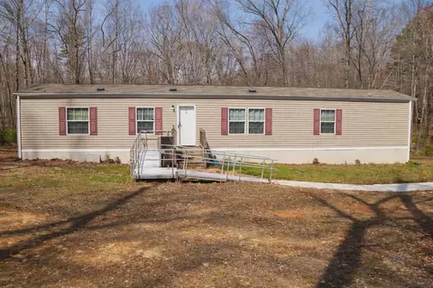 815 Mallorys Ford Rd, Louisa, VA 23093