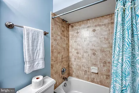 Bath - 845 Elnor Rd, Bumpass, VA 23024 photo 6 of 6