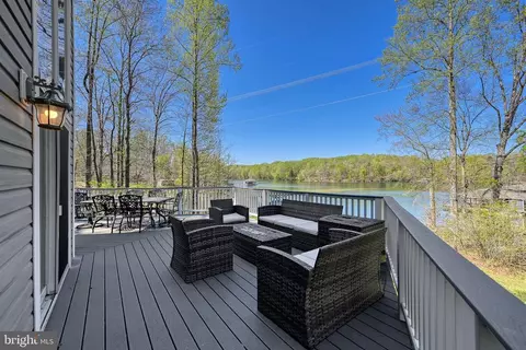 Exterior - 845 Elnor Rd, Bumpass, VA 23024 photo 9 of 21