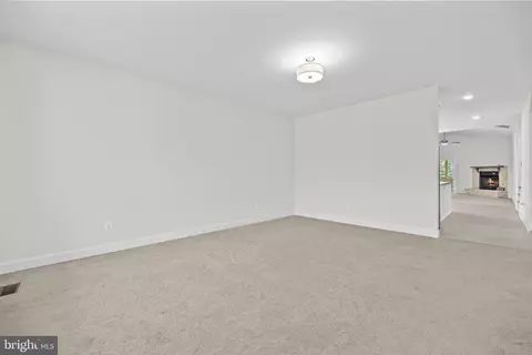 Living - 199 Gibson St, Bumpass, VA 23024 photo 3 of 3