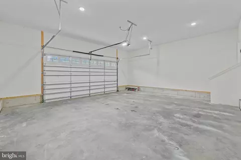 Entry Way - 199 Gibson St, Bumpass, VA 23024 photo 5 of 8