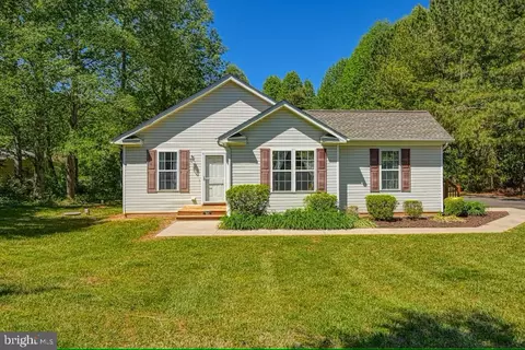 95 N Bluewater Blvd N, Mineral, VA 23117