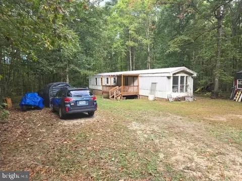 163 Foster, Louisa, VA 23093