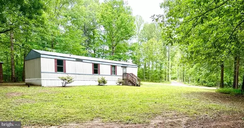 606 Dogwood Acres Rd, Bumpass, VA 23024