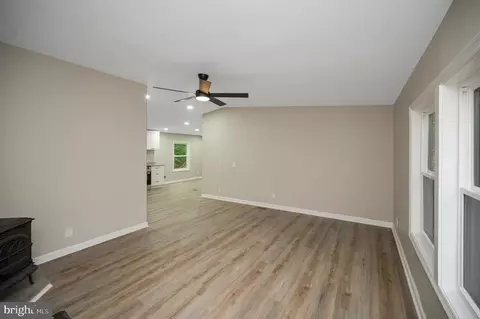 Living - 1438 Eastham Rd, Bumpass, VA 23024 photo 5 of 5