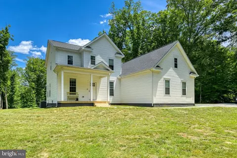 4528 E Old Mountain Rd E, Louisa, VA 23093