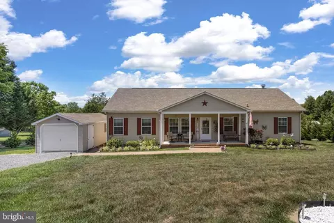 249 Derby Ln, Louisa, VA 23093