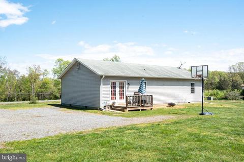224 Orange Rd, Pratts, VA 22731 photo 4