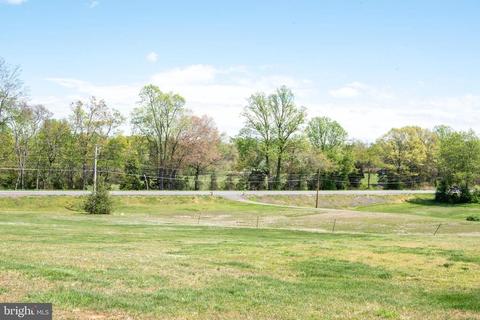 224 Orange Rd, Pratts, VA 22731 photo 3