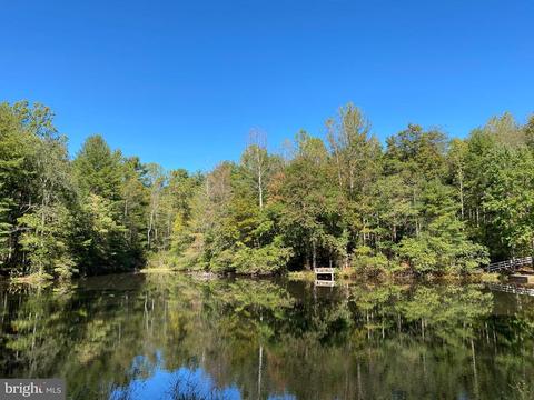 134 E Laurel Dr, Madison, VA 22727 photo 1
