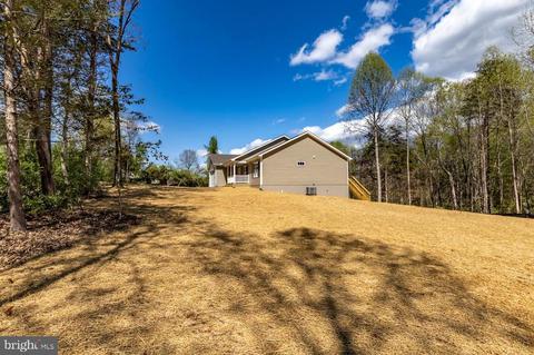 85 Pine Ct, Madison, VA 22727 photo 3