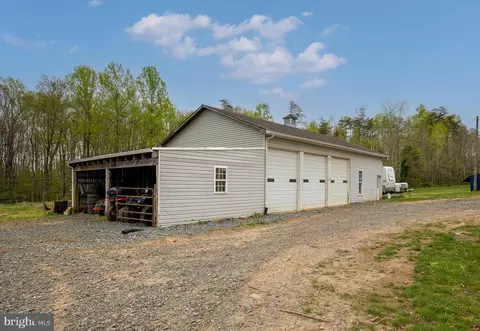 211 Moonlight Dr, Culpeper, VA 22701 photo 3