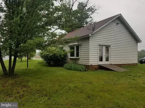 74 Kirtley Rd, Leon, VA 22725 photo 2