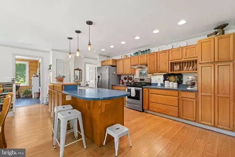 2487 Orange Rd, Pratts, VA 22731 photo 5