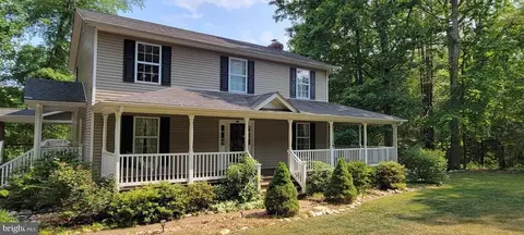 1515 Desert Rd, Reva, VA 22735