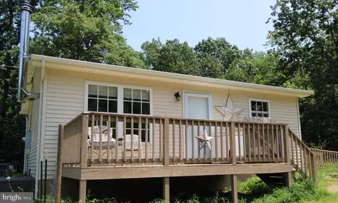 1310 Arrington Mountain Rd, Haywood, VA 22722