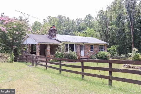2310 Meander Run Rd, Locust Dale, VA 22948